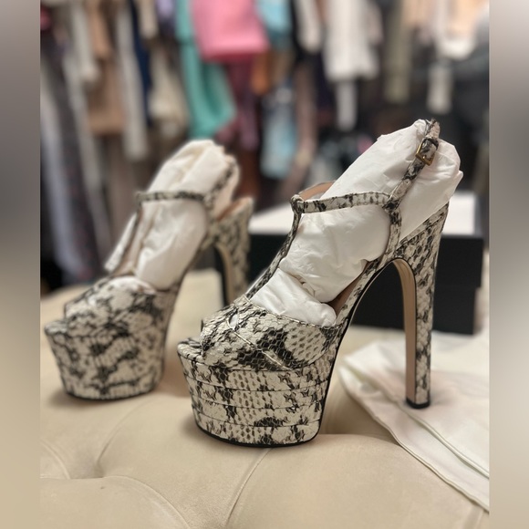 Gucci Rock Python Moluro Radiata Print Sandal Pumps - Picture 2 of 16